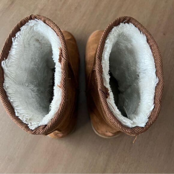 Women's Brown Microfiber Boots by Dawgs Size 7 - Picture 5 of 13